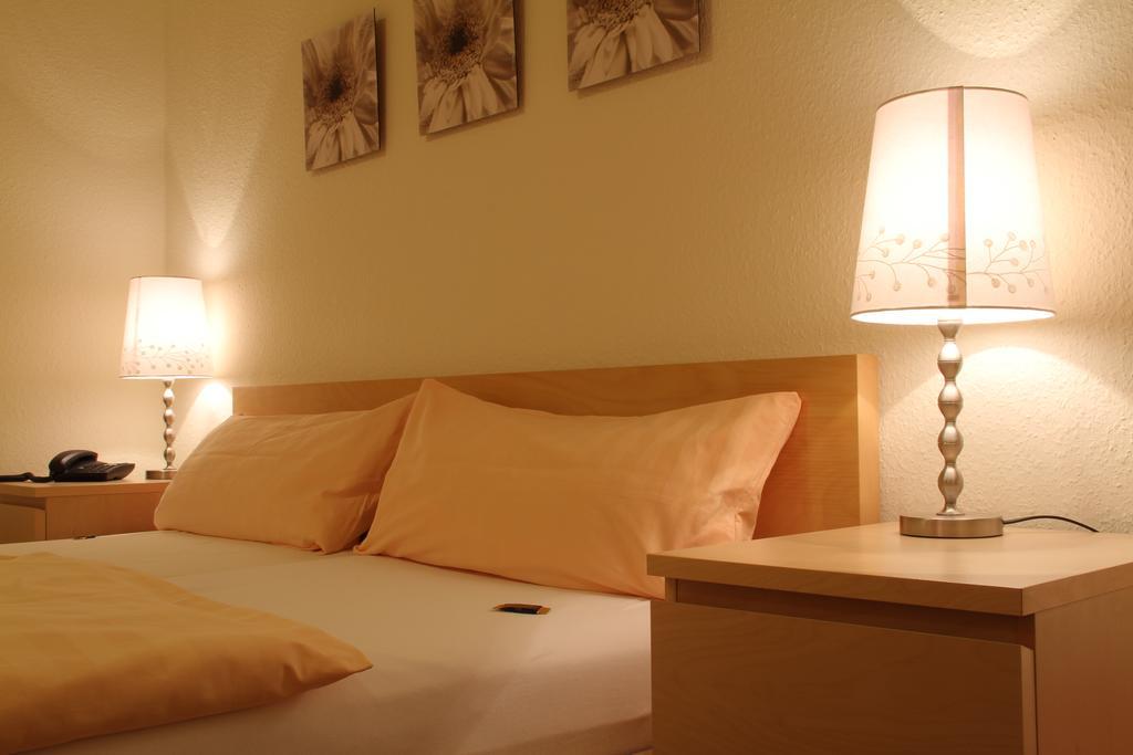 Insul Landhotel Ewerts מראה חיצוני תמונה