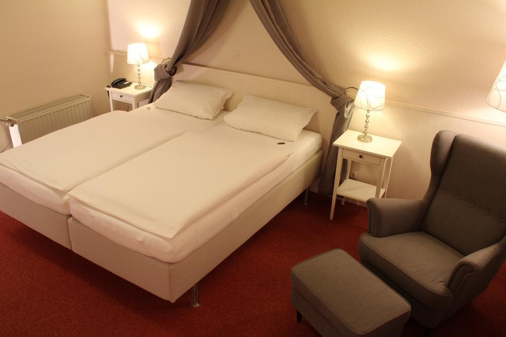 Insul Landhotel Ewerts מראה חיצוני תמונה